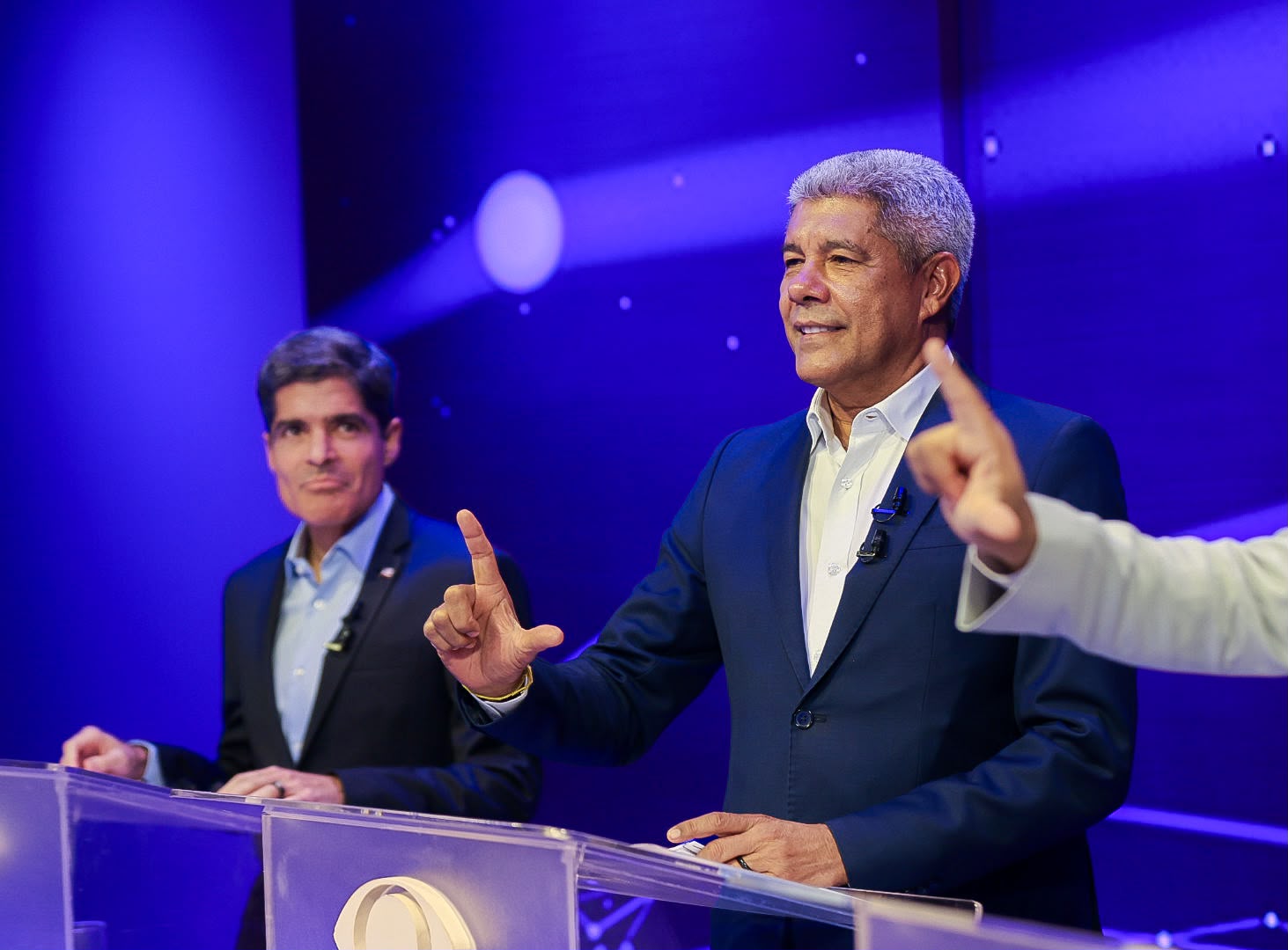 ​Alta rejeição de ACM Neto na pesquisa Real Time Big Data, de 44%, é resultado do mau desempenho no debate, avaliam especialistas políticos
