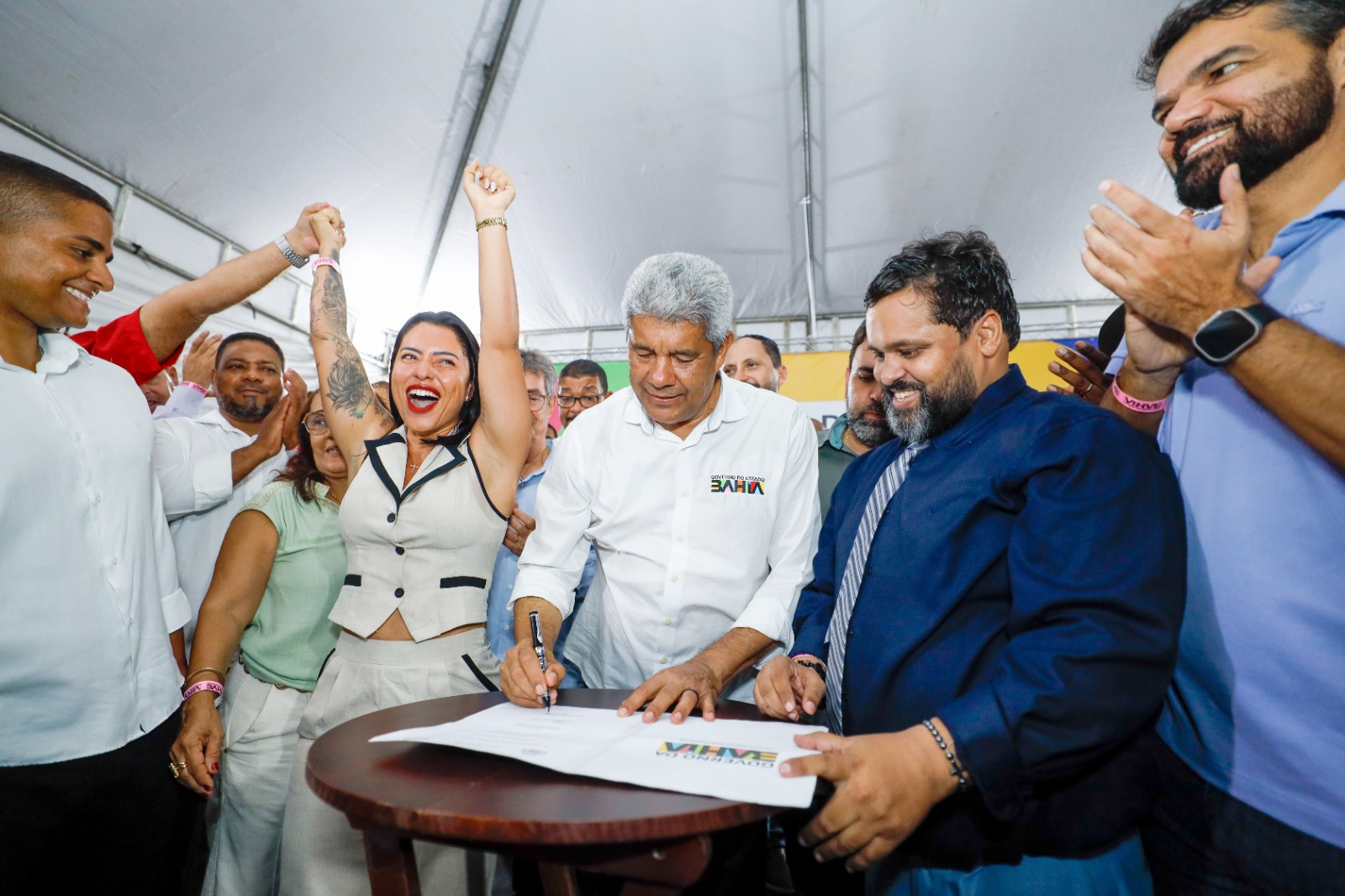 ​Governo da Bahia investe mais de R$ 20 milhões em obra de pavimentação e amplia mobilidade em Jaguaripe