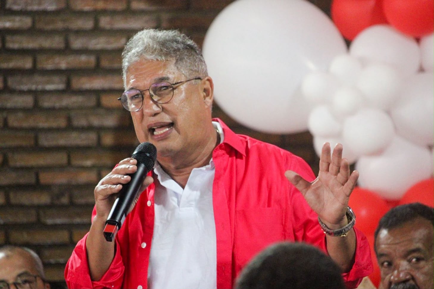 ​Rosemberg: “Podem arrancar a placa, mas não apagam a obra nem o futuro que ela abre”