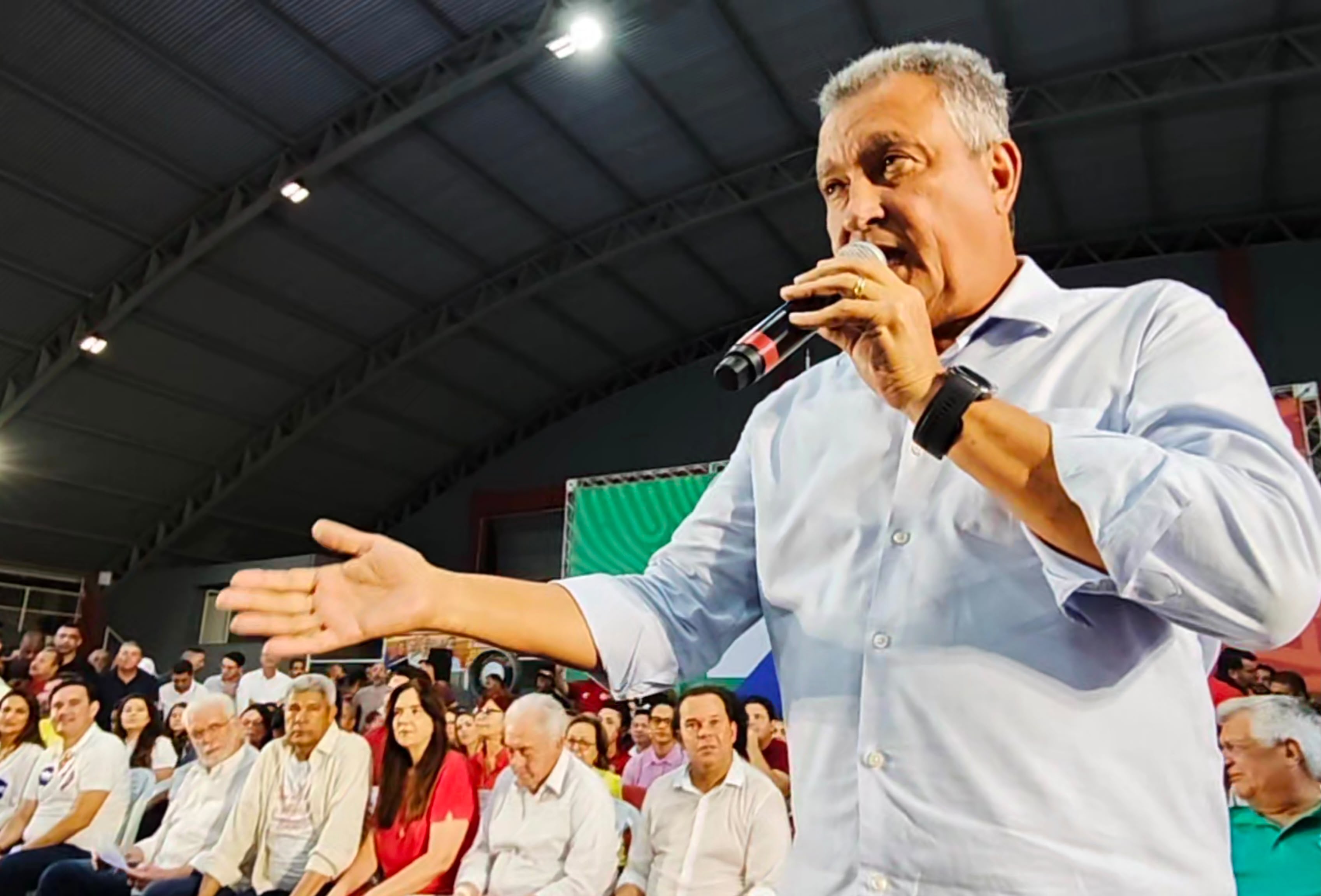 ​Rui acusa oposição de tentar enganar eleitor ao associar imagem de Lula à campanha: "chamo isso de fraude"