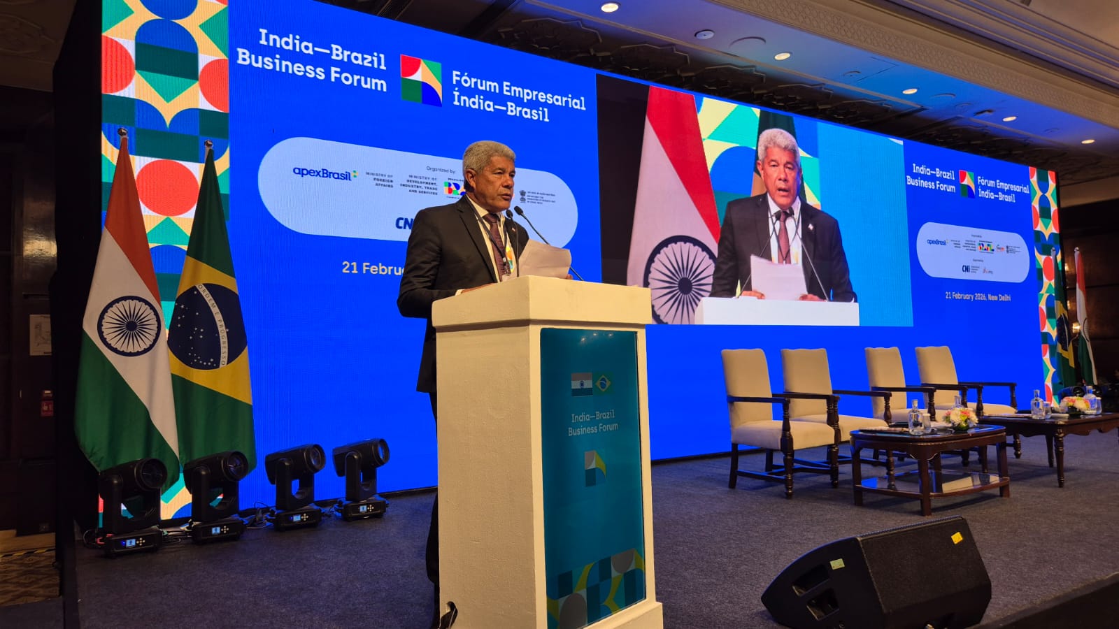 ​Jerônimo Rodrigues apresenta potencial da Bahia para empresários e autoridades no Fórum Índia-Brasil