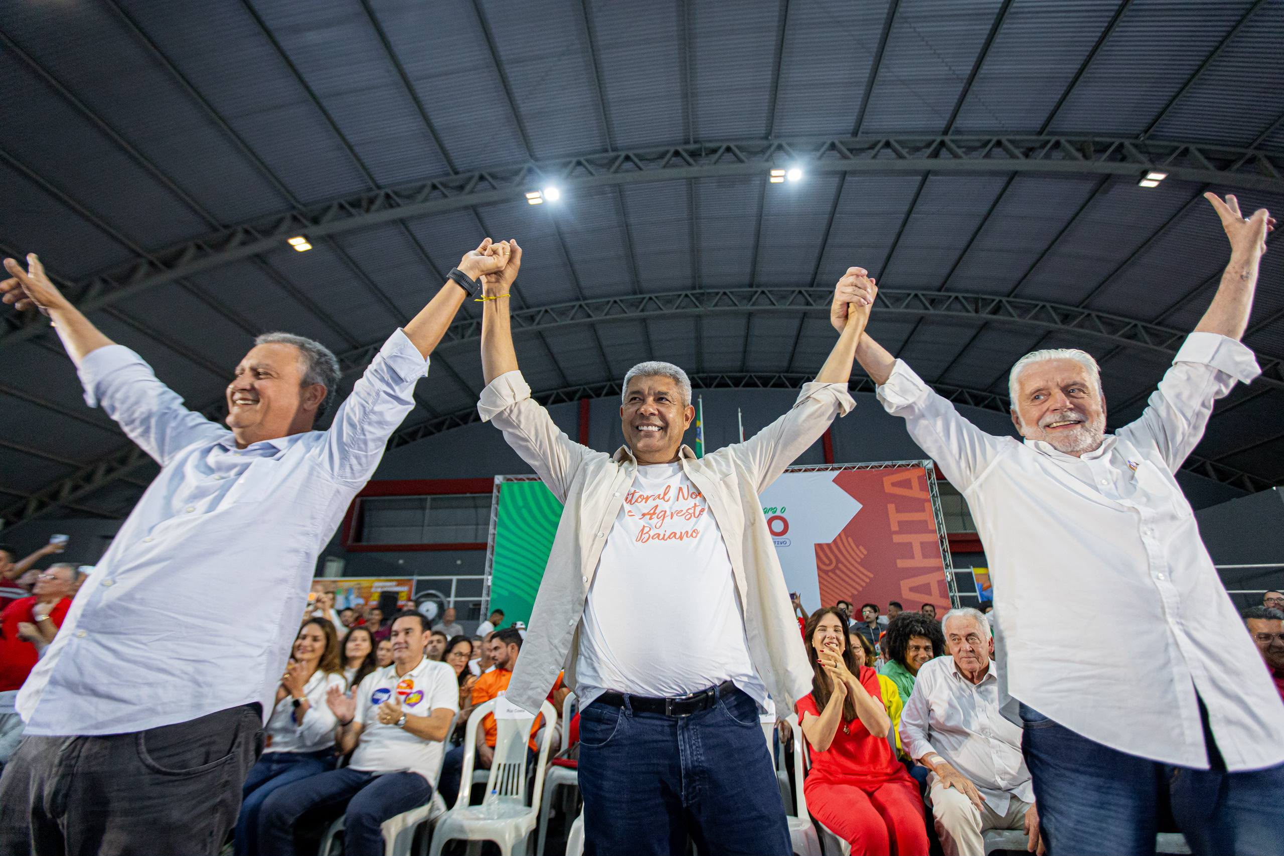 ​Expansão do VLT até Alagoinhas reforça projeto de modernização da Bahia, diz Rui Costa