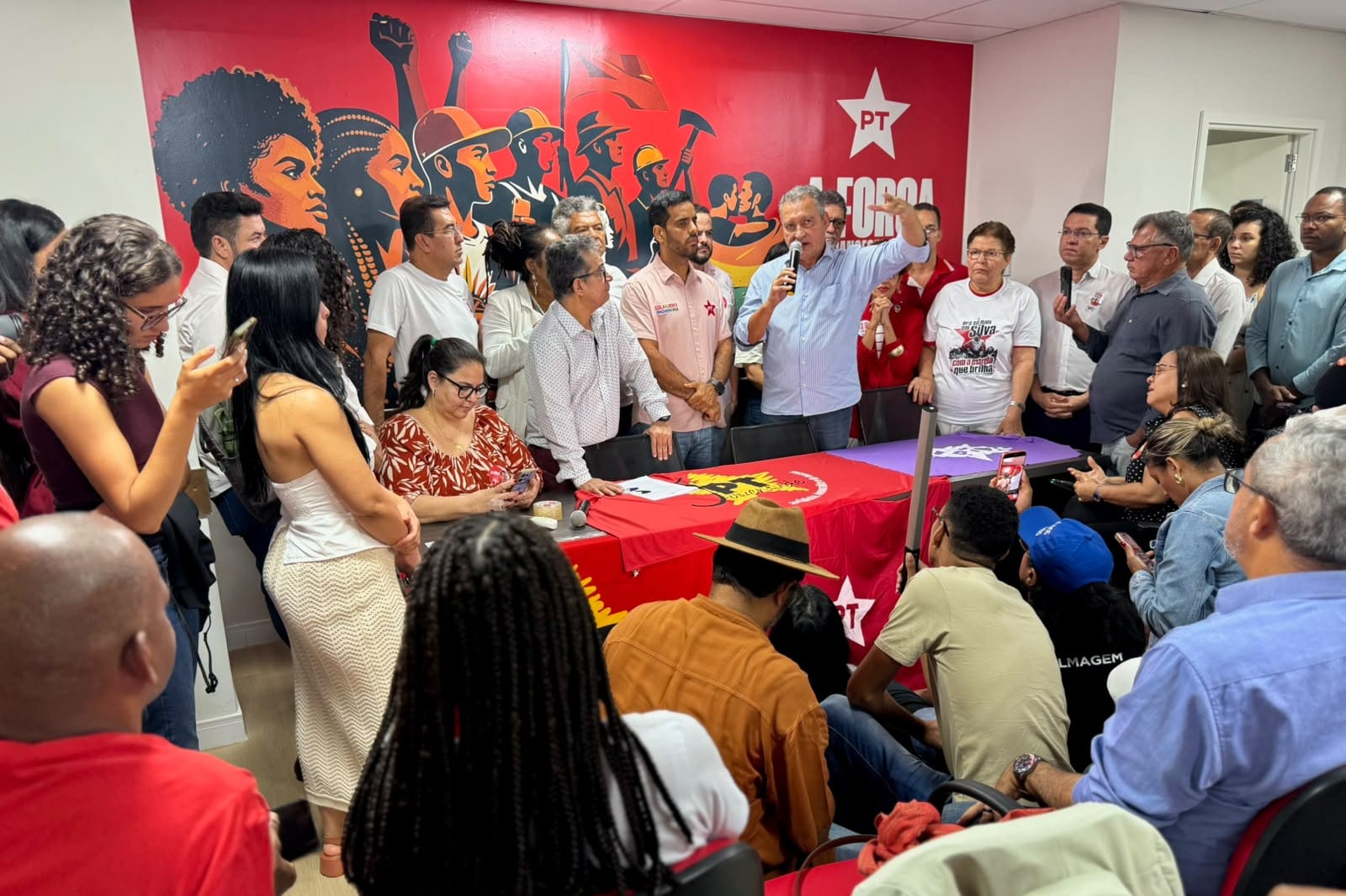 ​PT Bahia aprova os nomes do Time de Lula para Governo, Senado, Câmara e ALBA