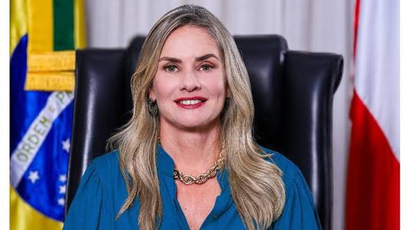 ​Ivana Bastos rebate críticas da oposição ao Governo: “O desespero já bateu total”