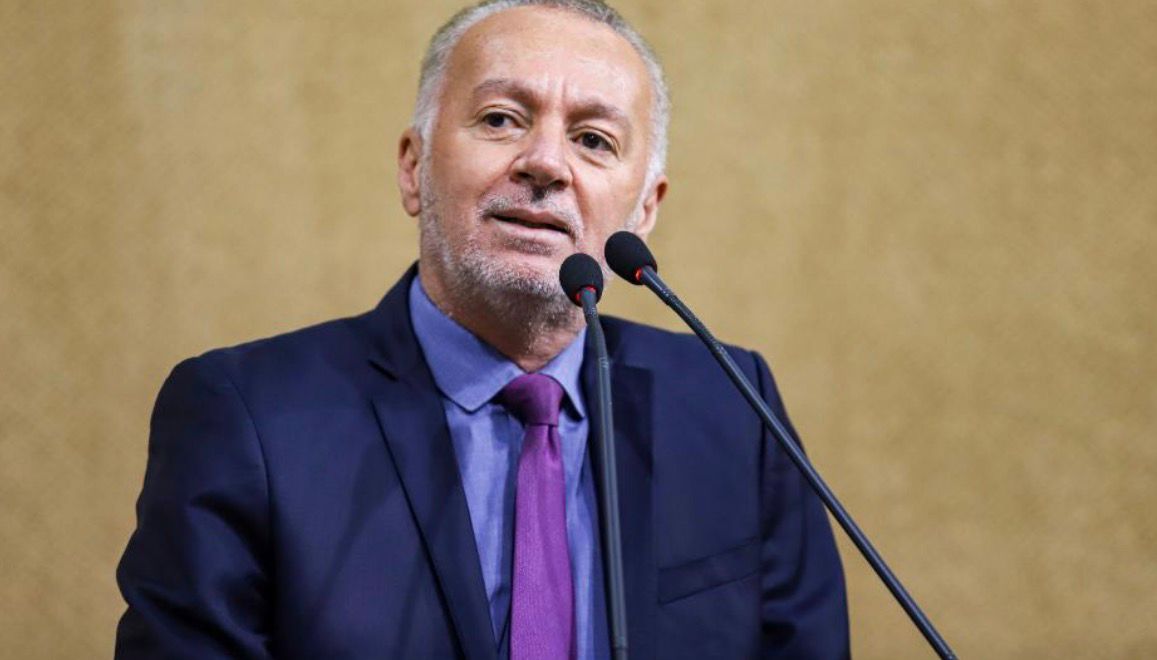 ​Bobô destaca crescimento de Jerônimo e questiona pesquisa do Paraná