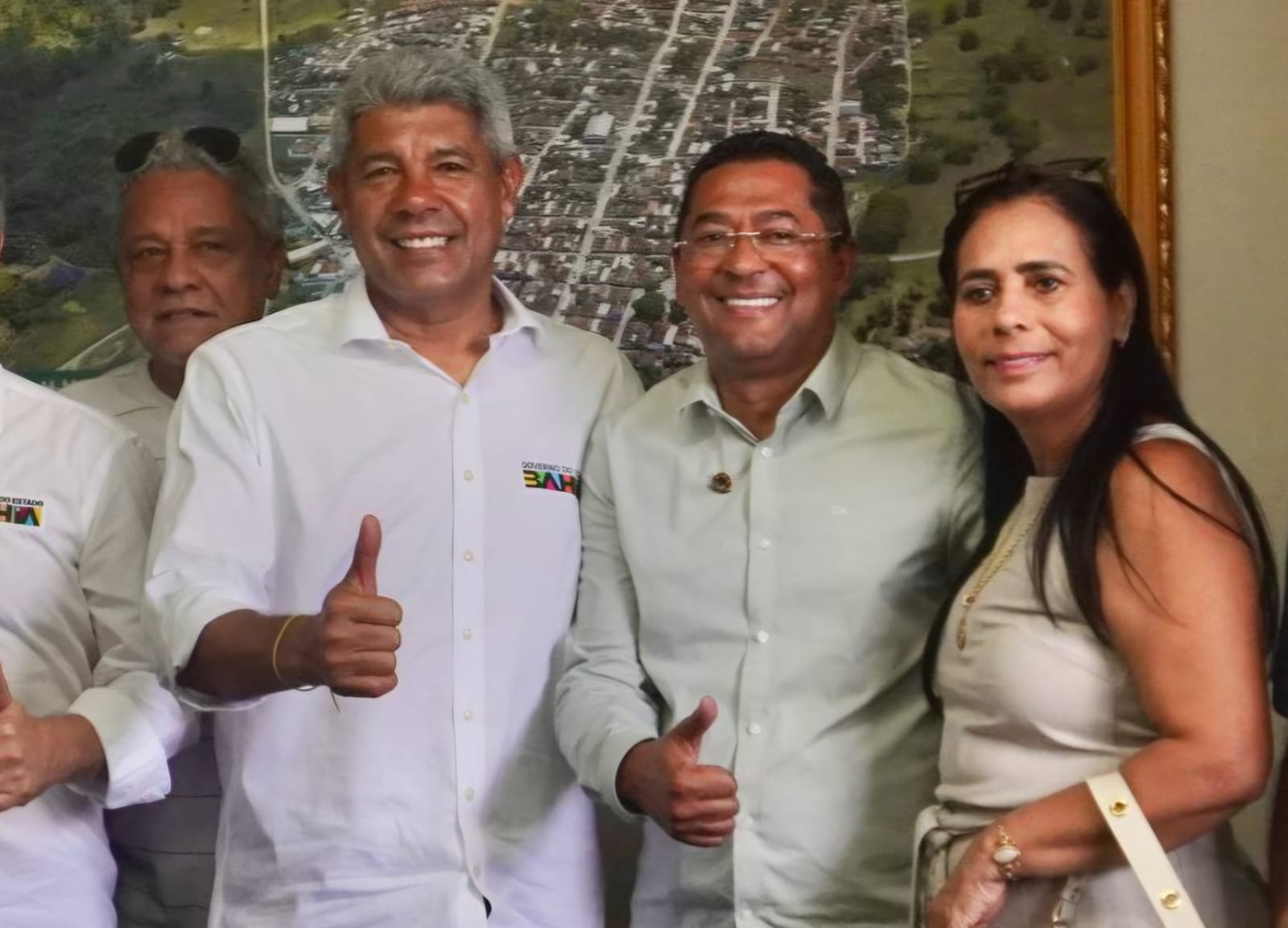 ​Prefeito que votou com ACM Neto declara apoio a Jerônimo Rodrigues