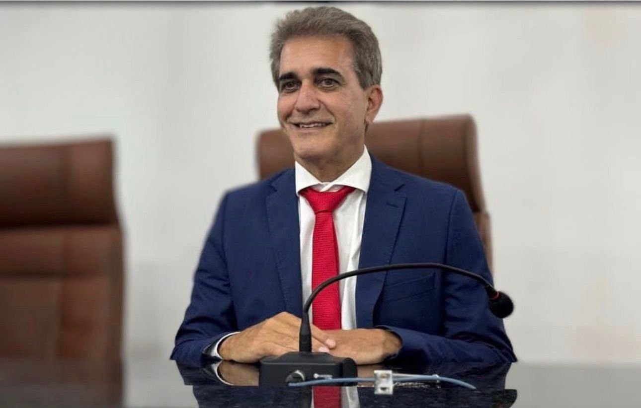 Deputado acusa prefeitura de Salvador de virar “comitê eleitoral e cabide de empregos políticos"