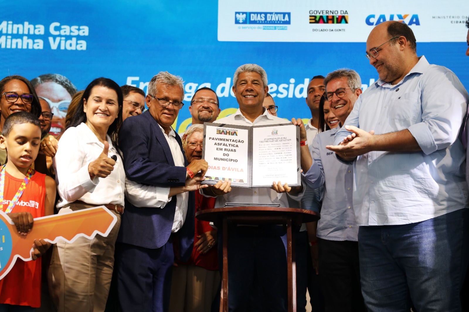 ​Bahia participa de cerimônia simultânea de entrega de unidades habitacionais do Programa Minha Casa Minha Vida