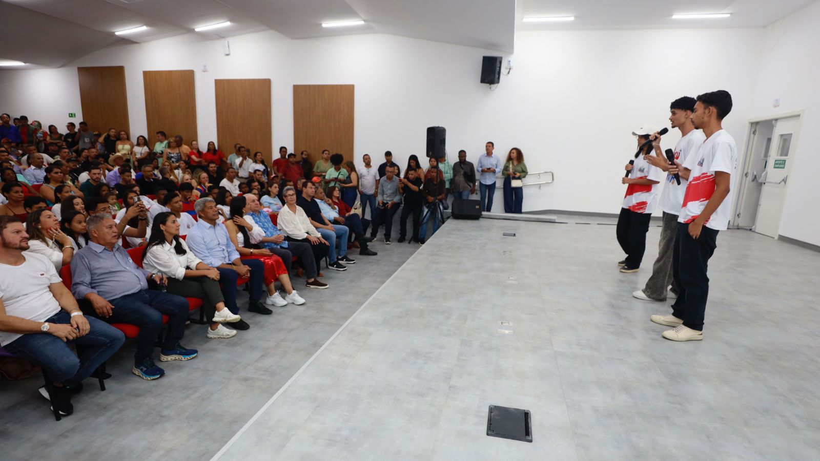 ​Estado entrega modernização do Colégio São Pedro e amplia estrutura do ensino integral em Macarani