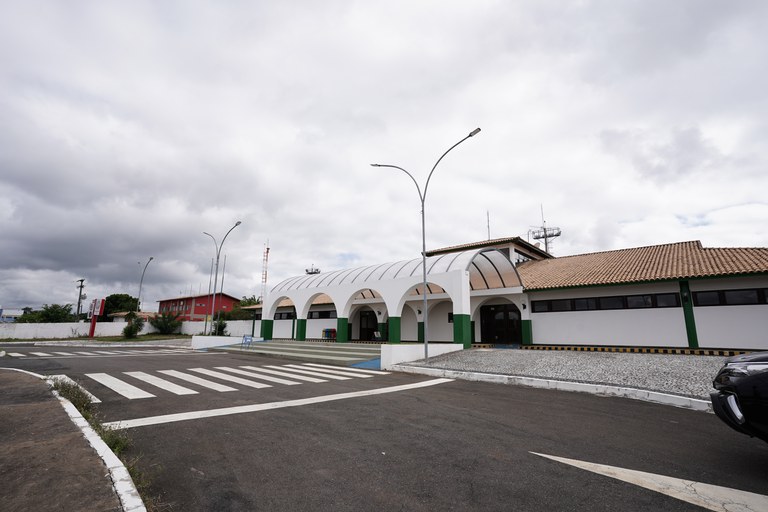BAHIA LIDERA NOVO BLOCO DE INVESTIMENTOS EM AEROPORTOS REGIONAIS